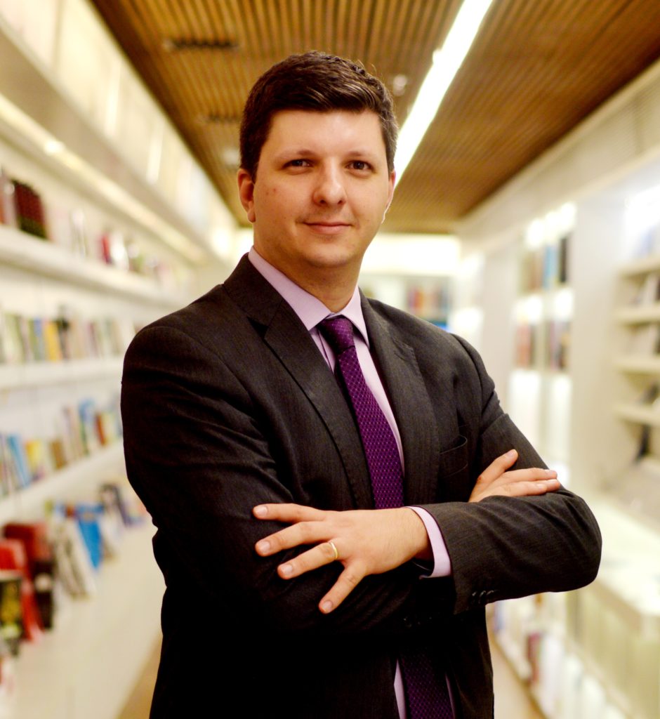 Prof. Douglas De Matteu, fundador do IAPERFORMA